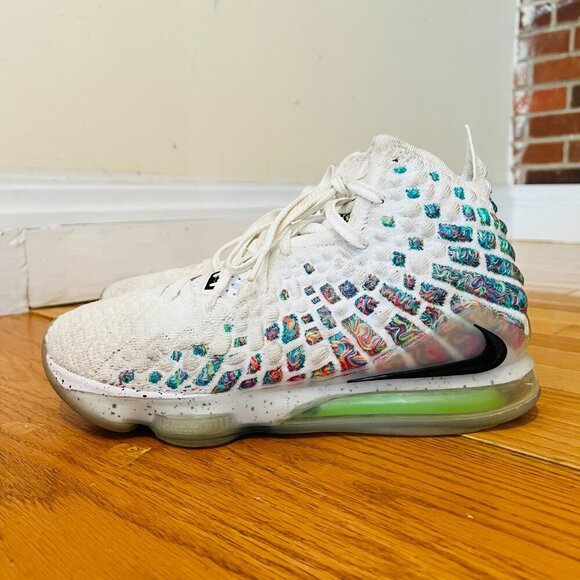 Nike Air LEBRON 17 XVII SIZE 10 Air Command Force - Picture 14 of 16